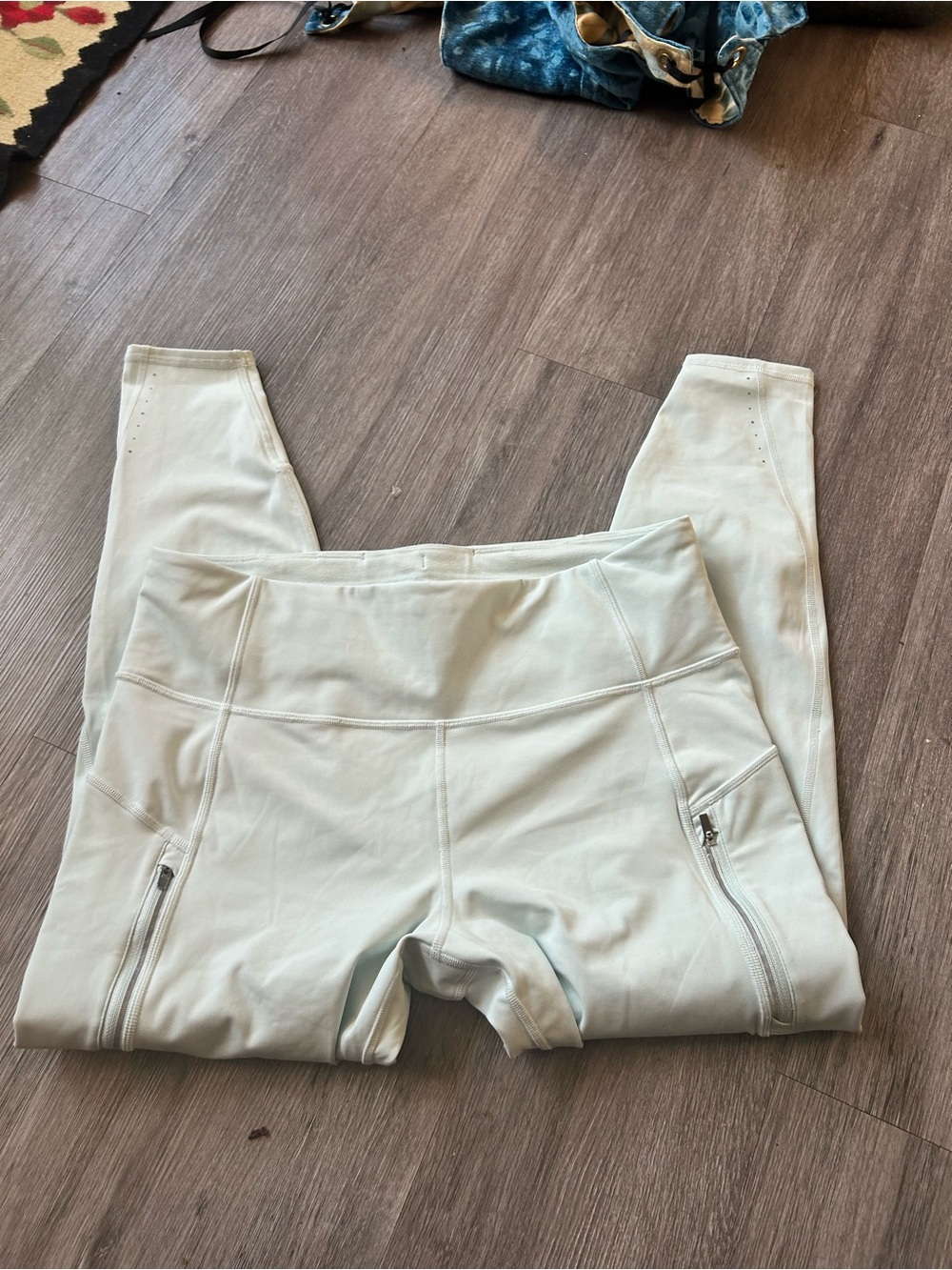 Athleta Pale Mint High-Rise Zip Pocket Leggings